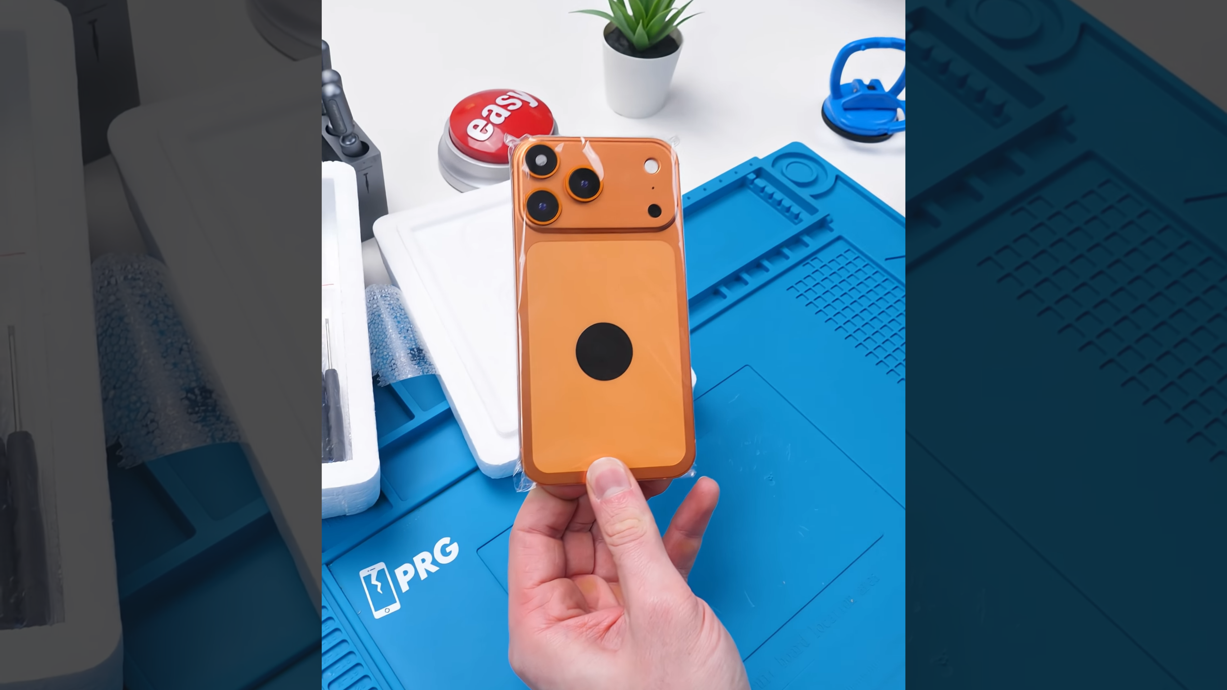 Fake iPhone 17 Pro Max Mod Review: Spot the iPhone XR Internals